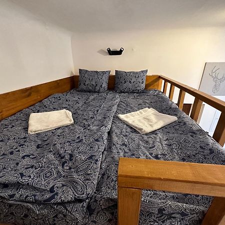Cozy New Loft Apartment Prague Luaran gambar
