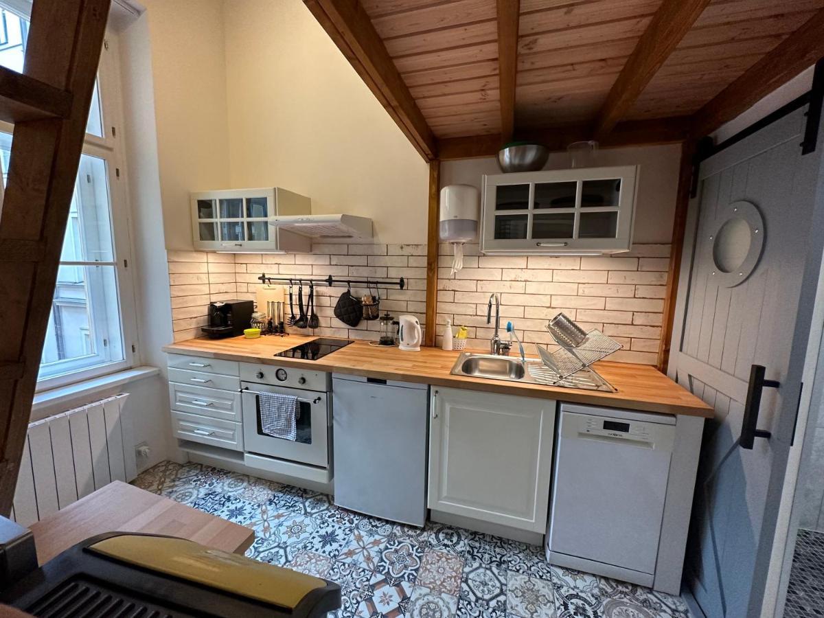 Cozy New Loft Apartment Prague Luaran gambar
