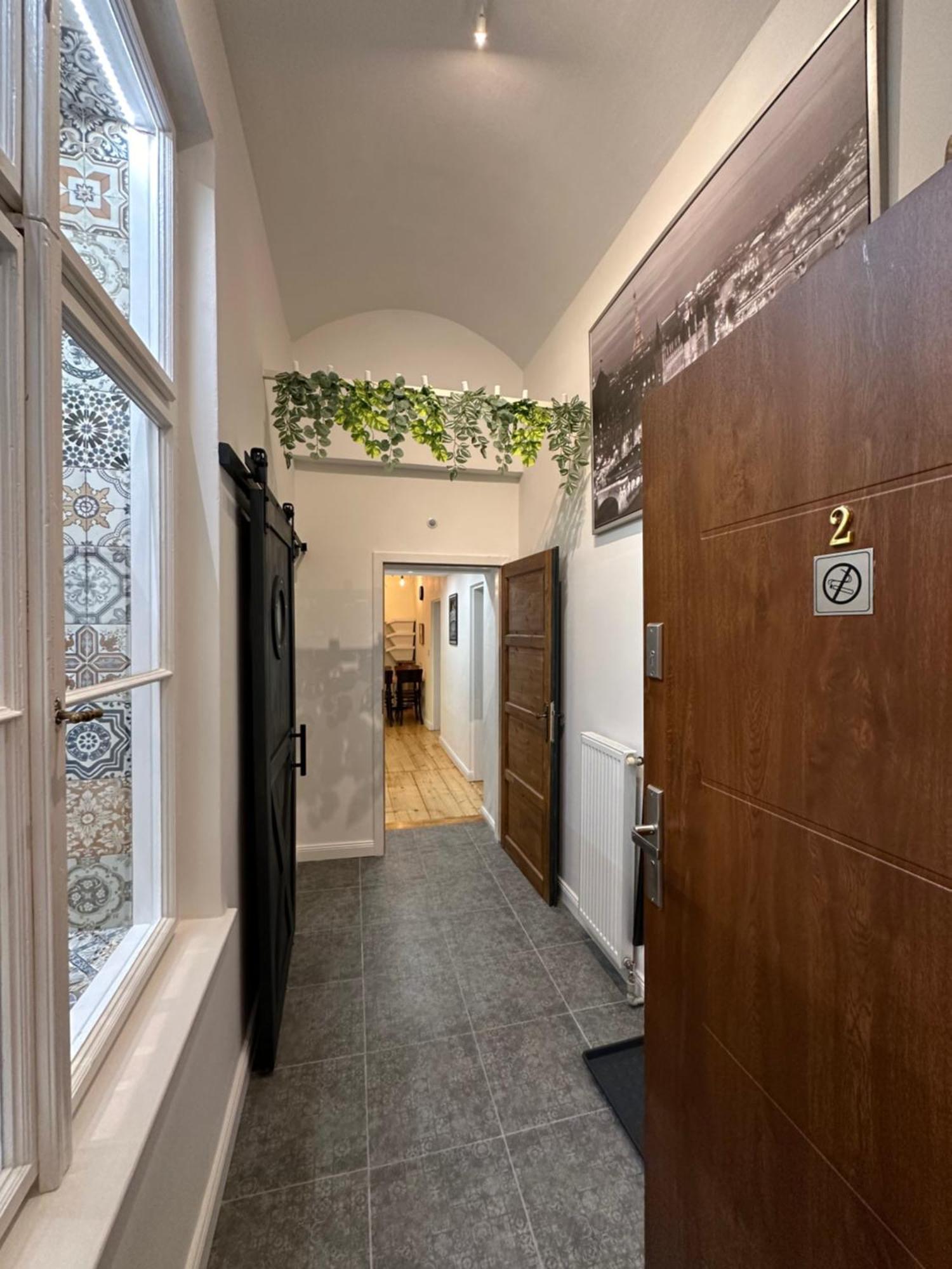 Cozy New Loft Apartment Prague Luaran gambar