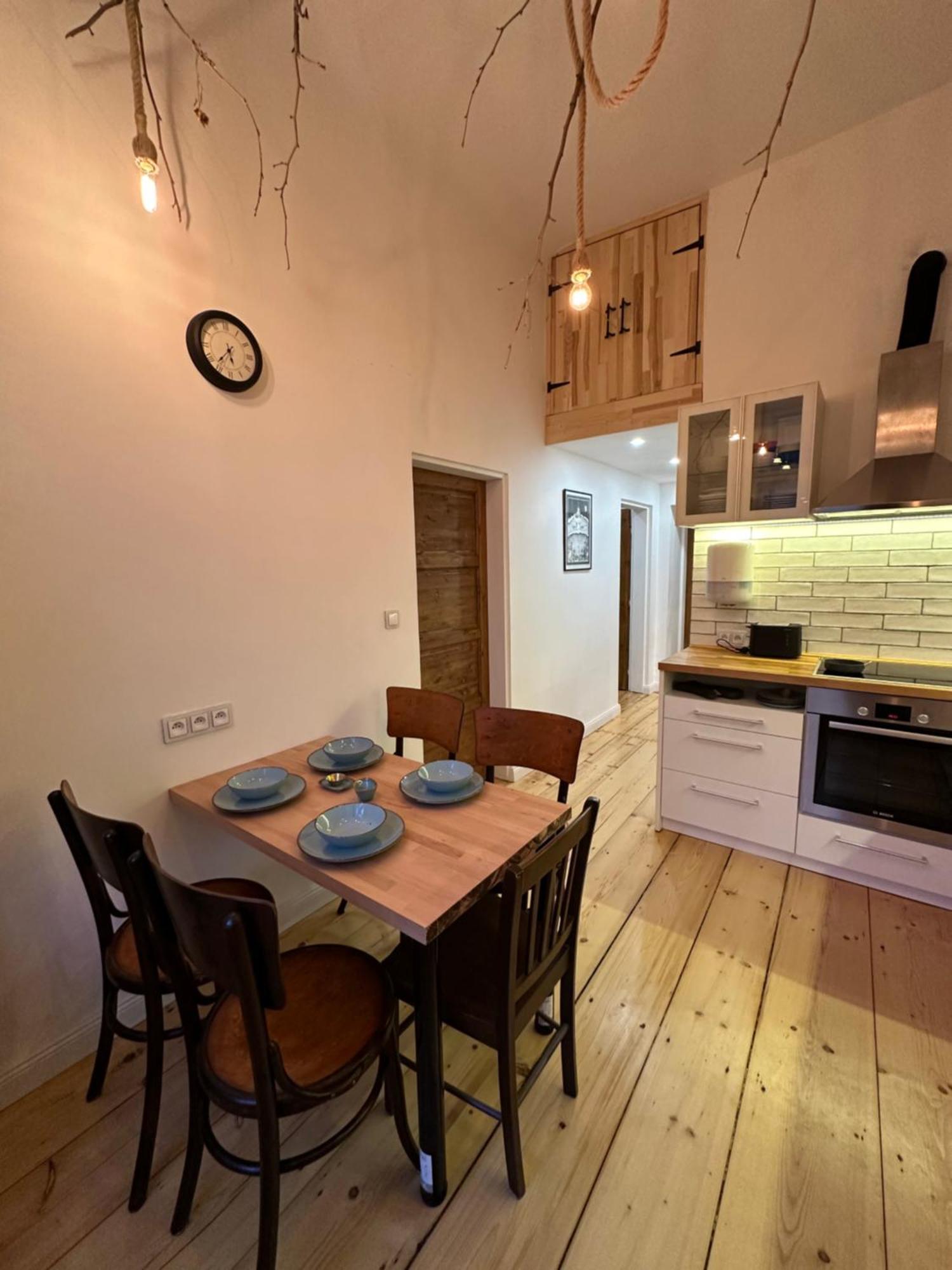 Cozy New Loft Apartment Prague Luaran gambar