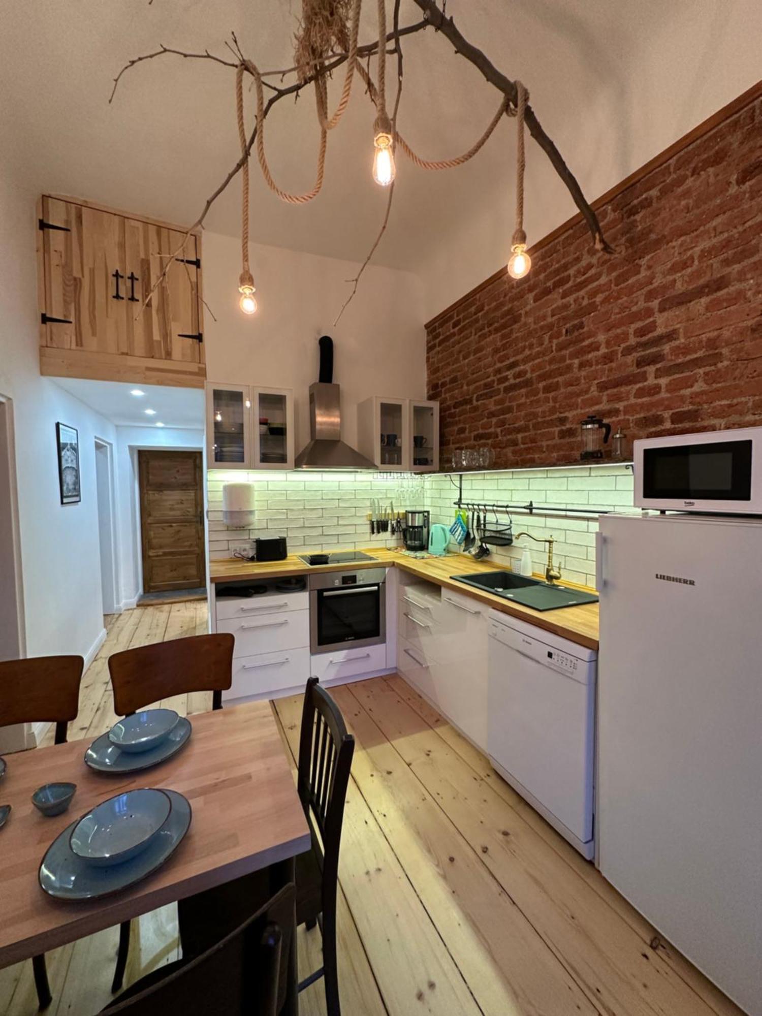 Cozy New Loft Apartment Prague Luaran gambar